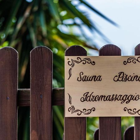 Casa Vacanza Spirito Libero Pianello  Ngoại thất bức ảnh