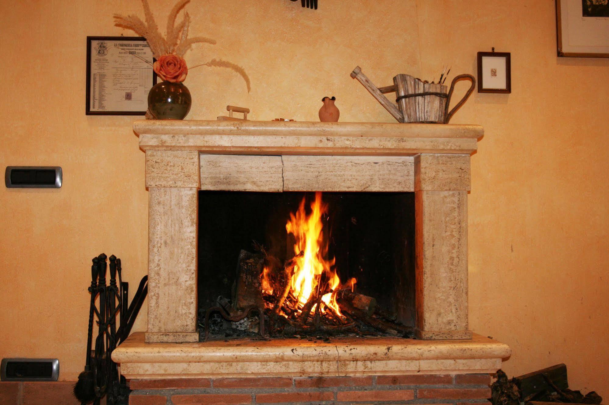 Casa Vacanza Spirito Libero Pianello  Ngoại thất bức ảnh